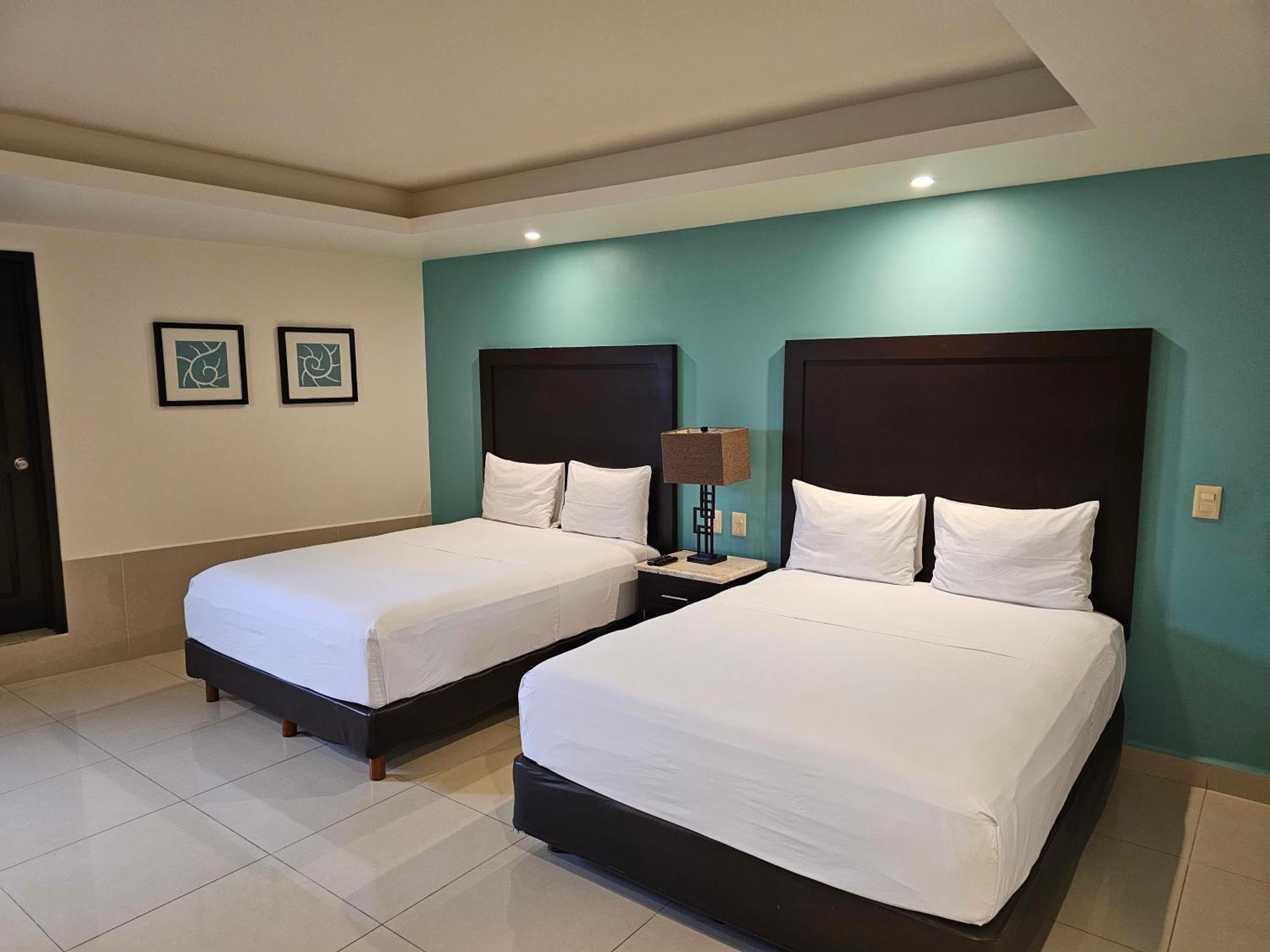 Hotel Maria Elena Cabo San Lucas Esterno foto