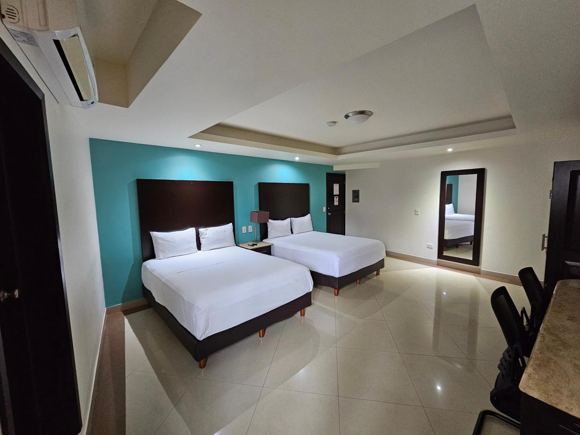 Hotel Maria Elena Cabo San Lucas Esterno foto