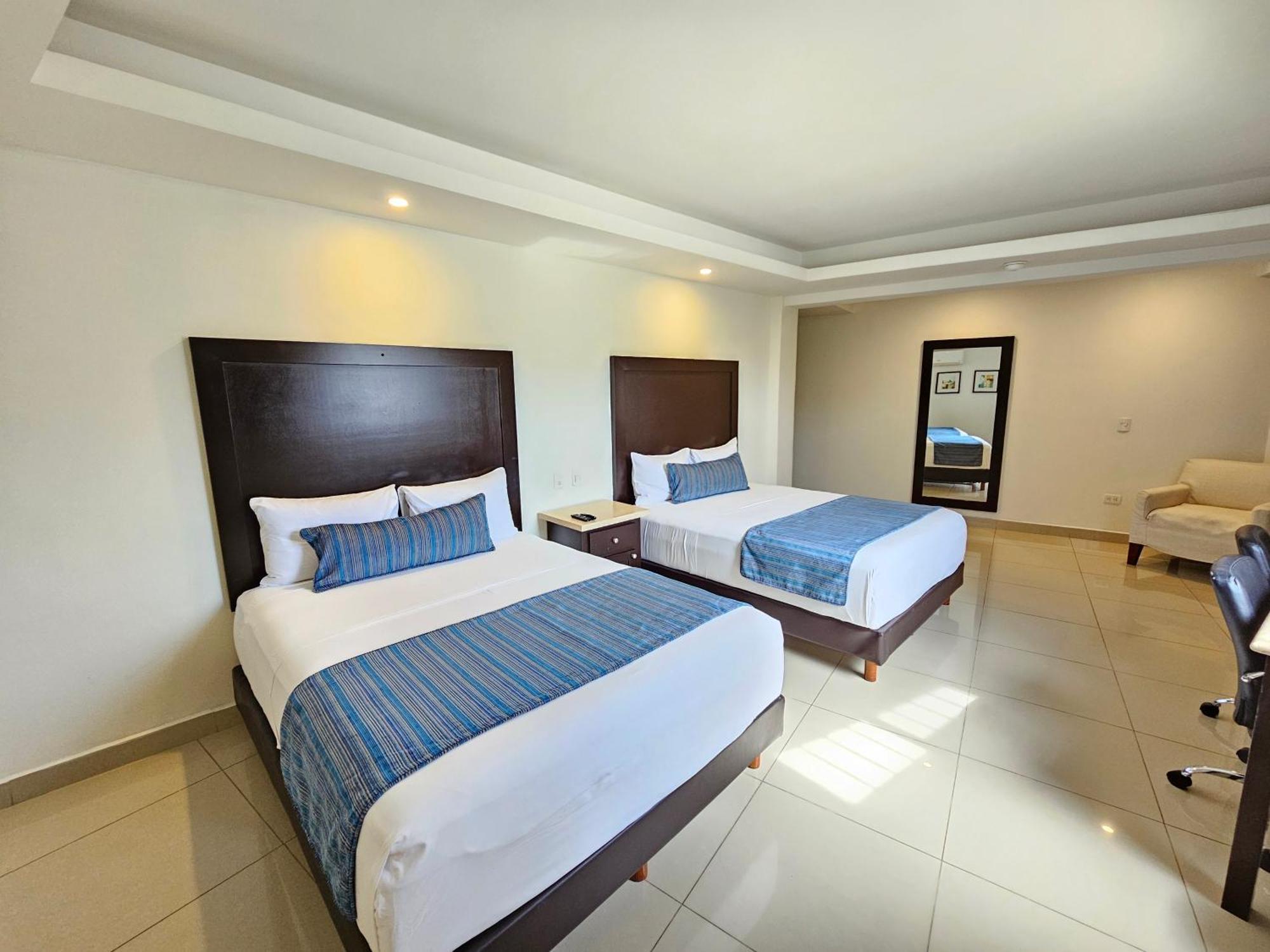 Hotel Maria Elena Cabo San Lucas Esterno foto