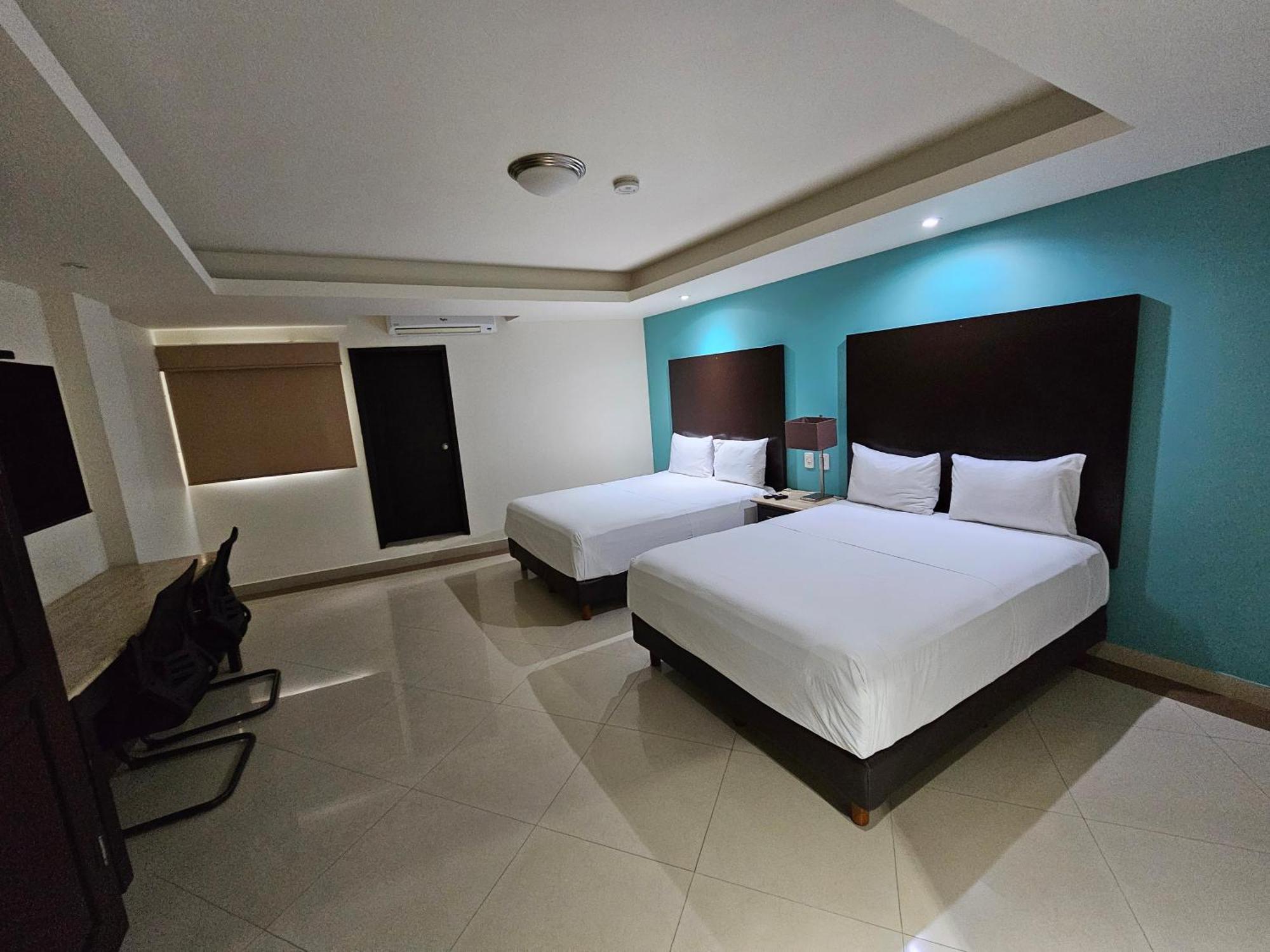 Hotel Maria Elena Cabo San Lucas Esterno foto